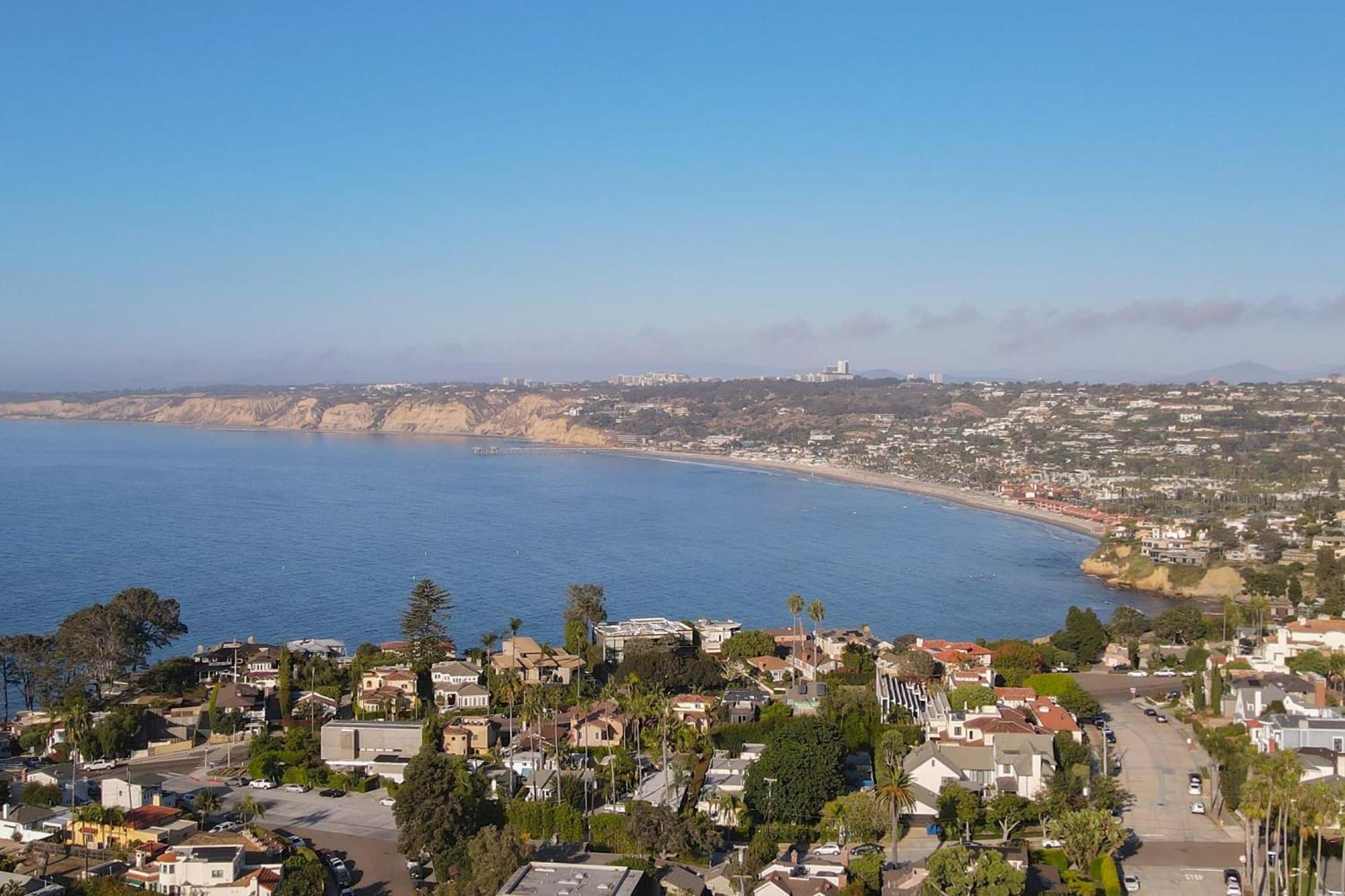Holiday home Cliff View By Avantstay Hot Tub Fire Pit 1 Block From Downtown La Jolla *